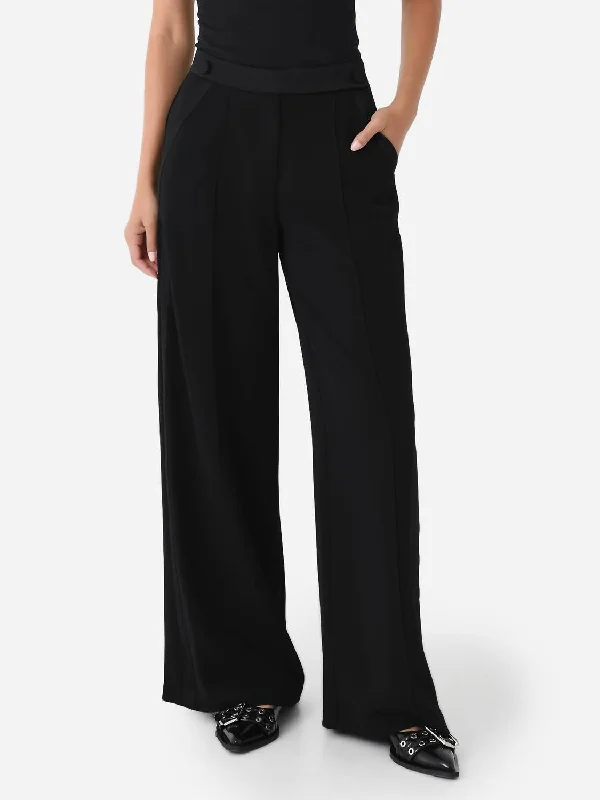 Palladia Wide Leg Tuxedo Pant In Black